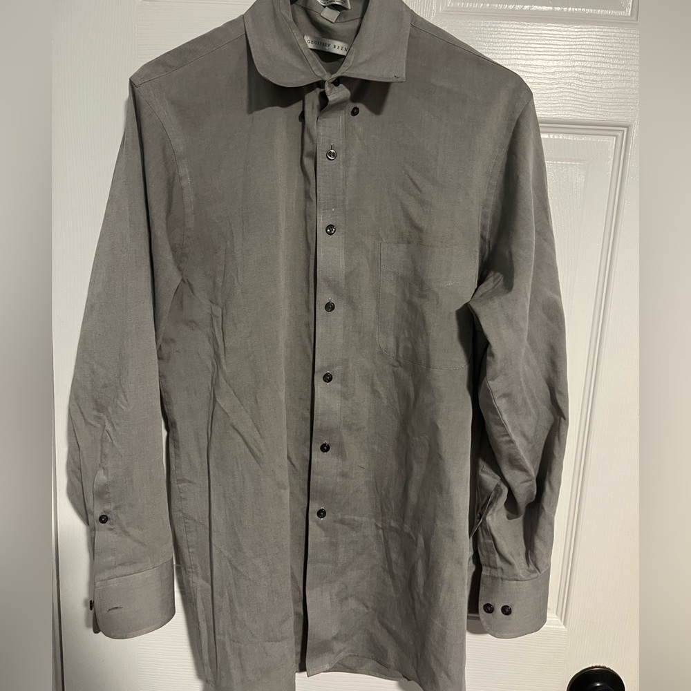 USED - Men’s Geoffrey Beene Casual Dress Shirt
